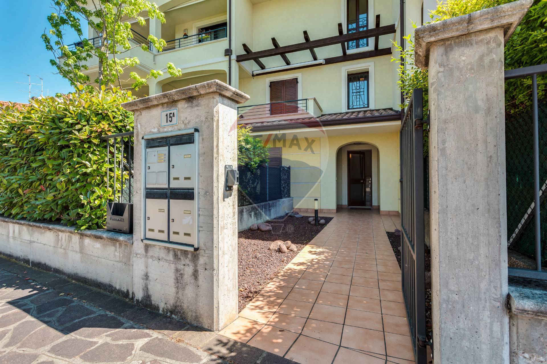  san-mauro-pascoli vendita quart:  re-max-focus-immobiliare