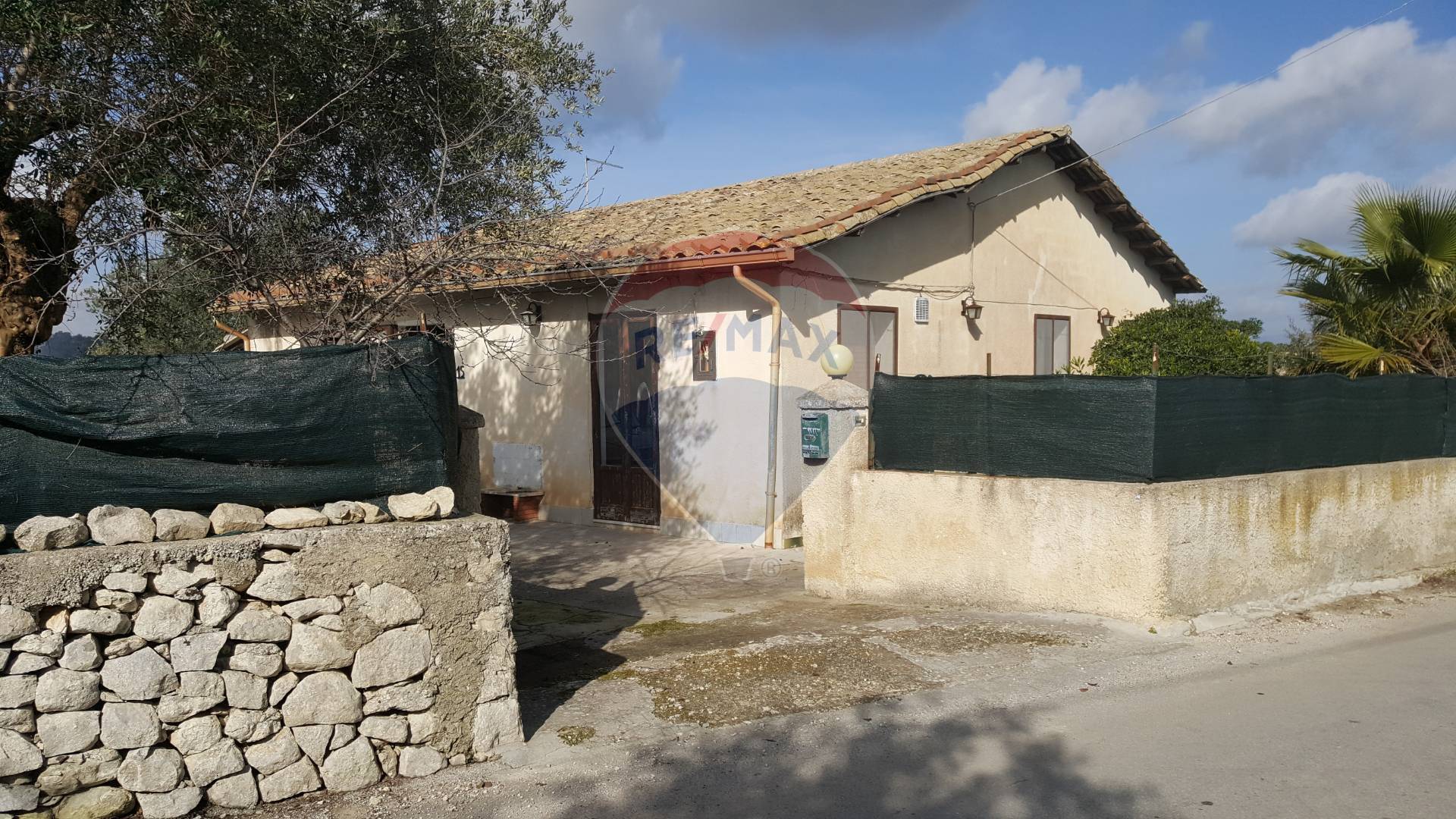 modica vendita quart: frigintini re/max prima classe