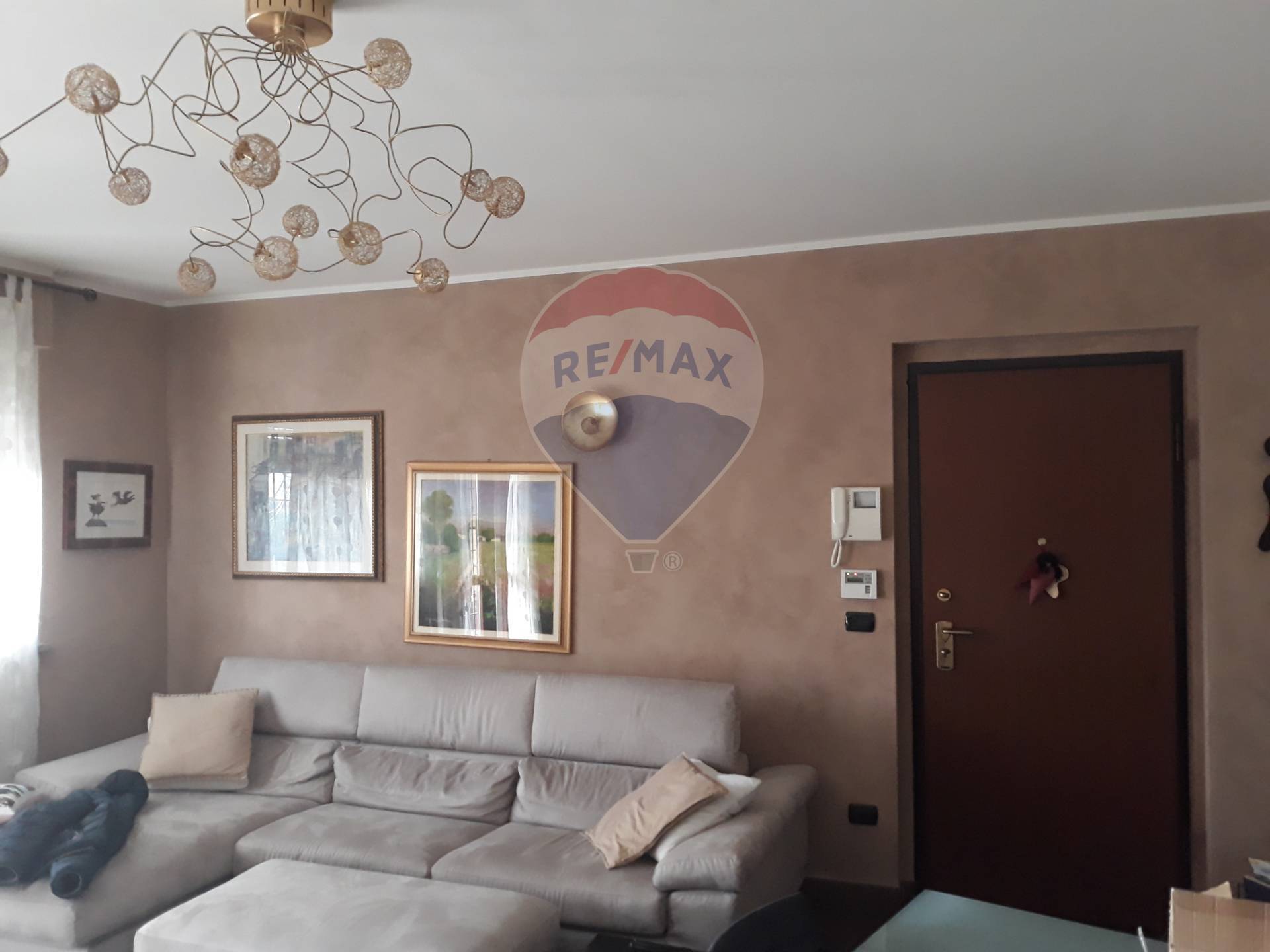 Appartamento VENARIA REALE vendita    RE/MAX Sfera