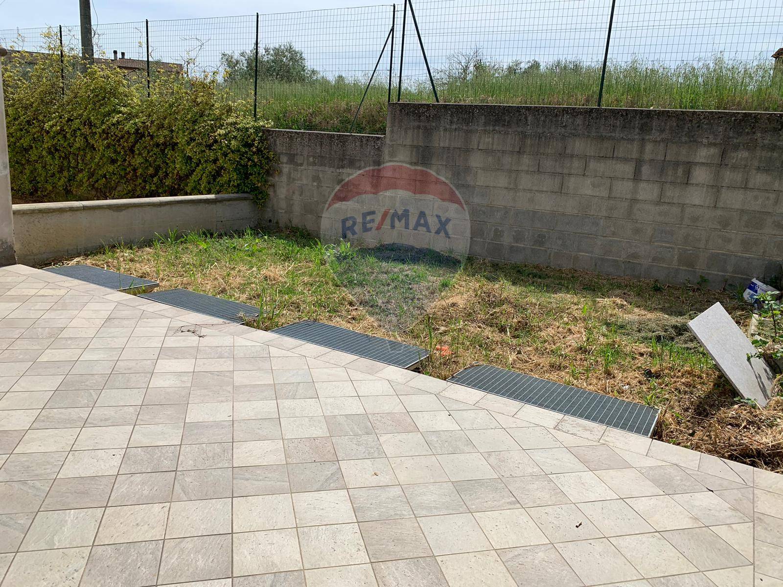 Appartamento LAMPORECCHIO vendita  Cerbaia  RE/MAX Ideale