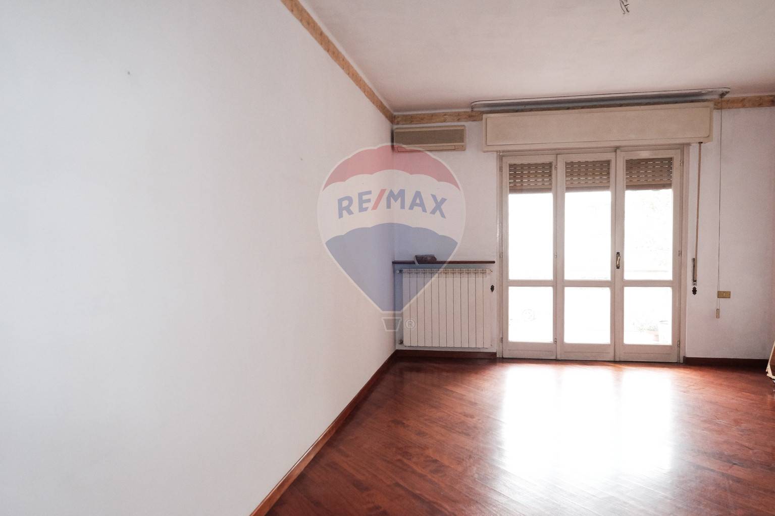 Appartamento OSIO SOTTO vendita    RE/MAX Expo