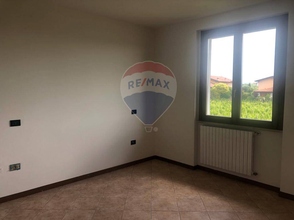 Appartamento MANERBA DEL GARDA vendita  Solarolo  RE/MAX Edilfin