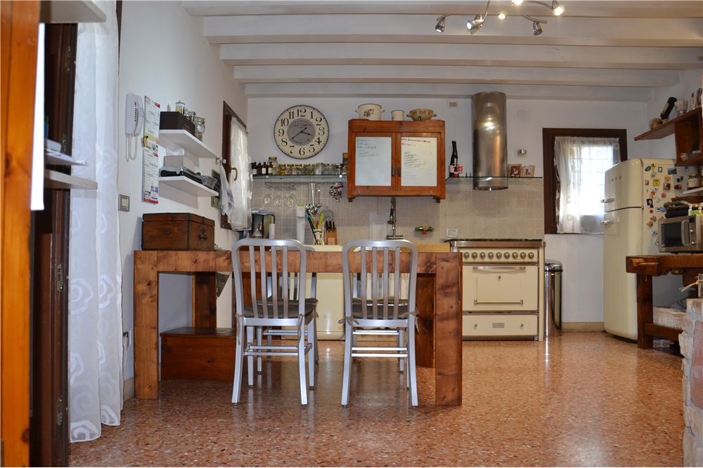 Rustico - Cascina CAMISANO VICENTINO vendita    RE/MAX Palladio