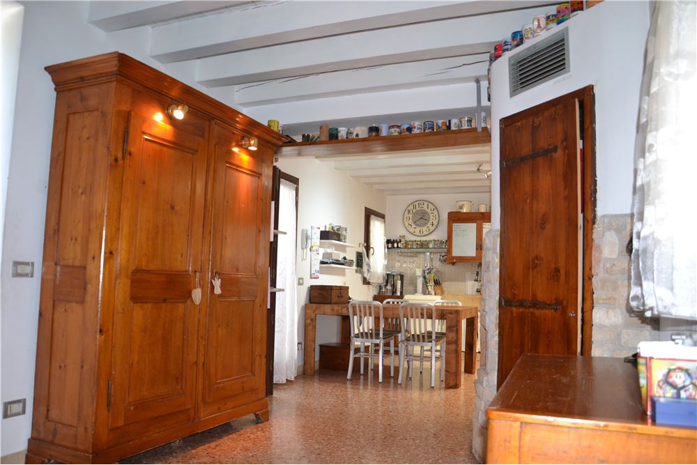 Rustico - Cascina CAMISANO VICENTINO vendita    RE/MAX Palladio