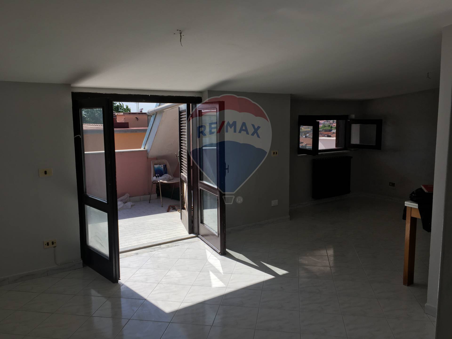 Attico CESA vendita    RE/MAX Divina