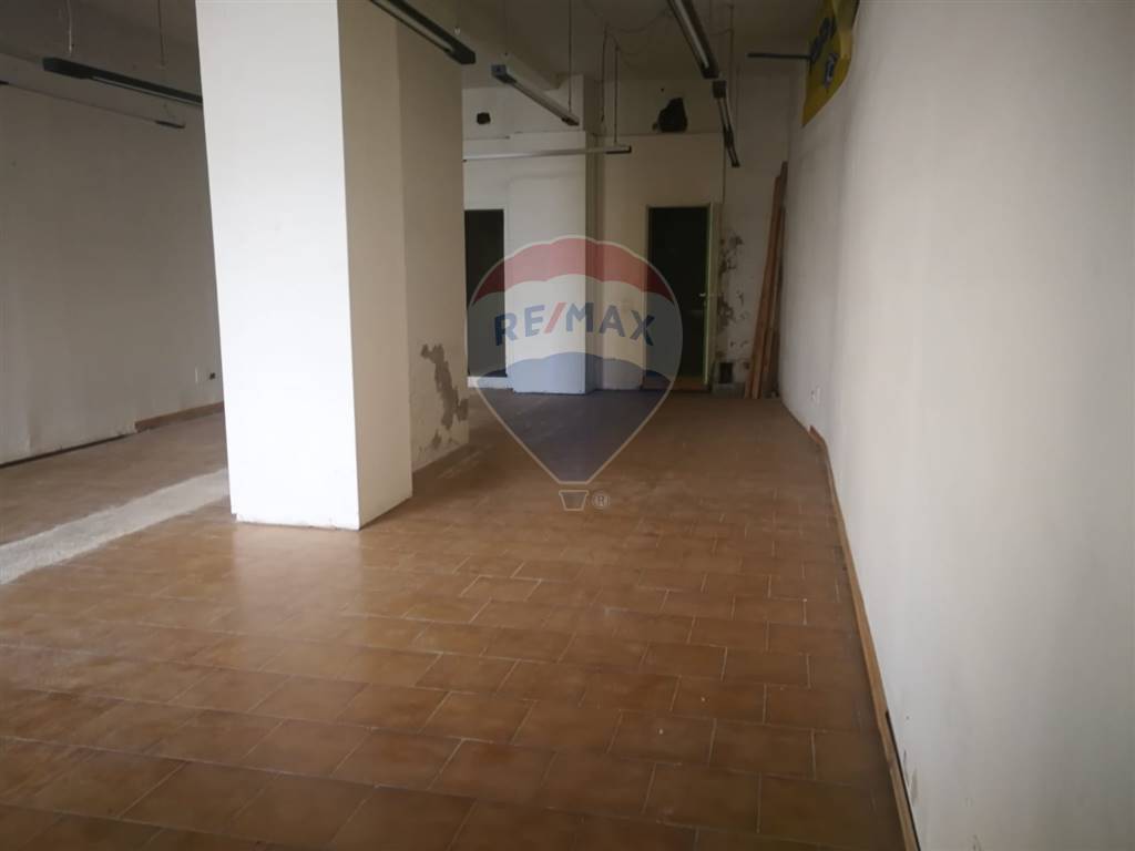 Negozio - Loc.Com. ANCONA affitto  Archi  RE/MAX Centro Casa