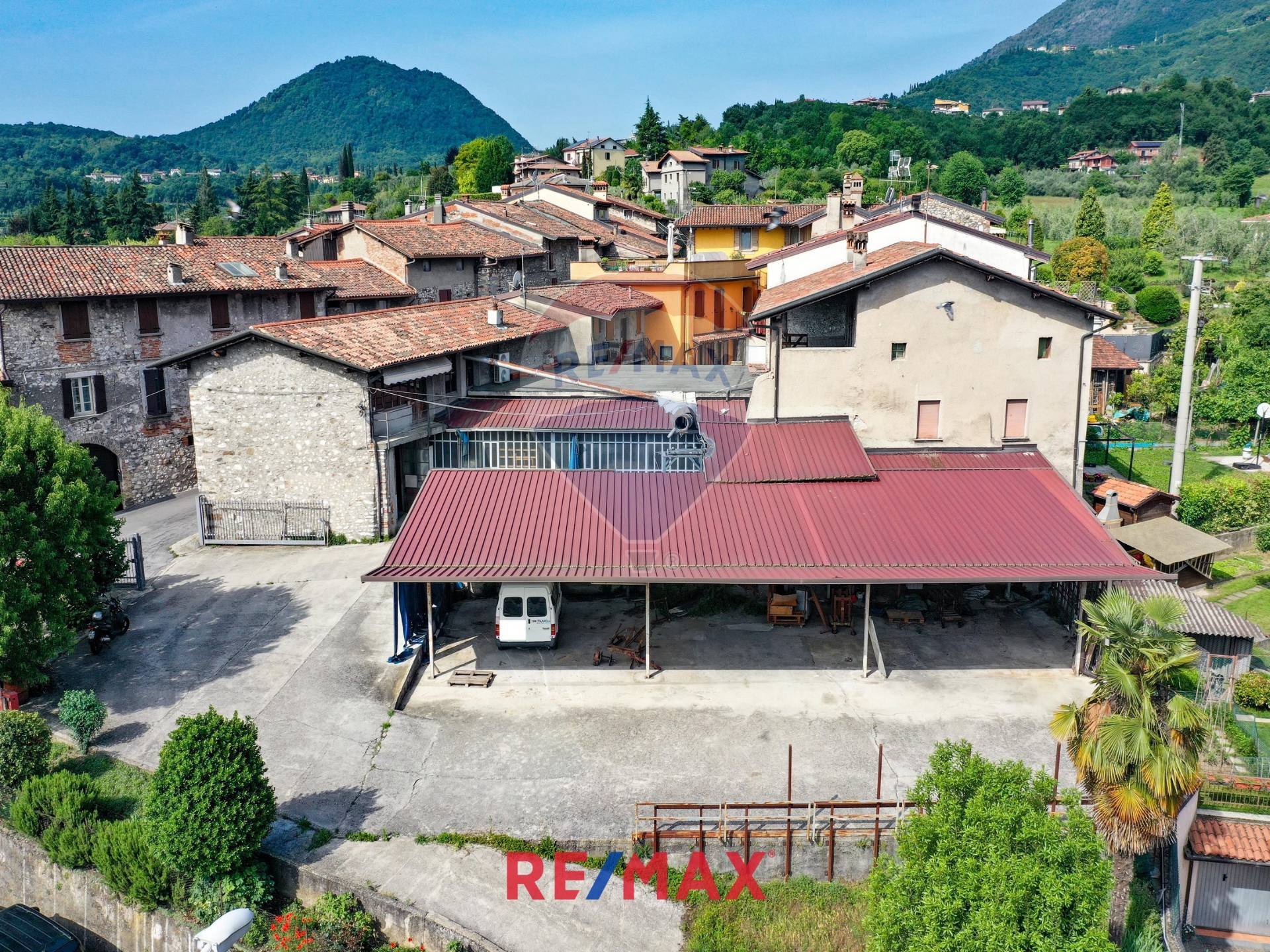 Rustico - Cascina ROÈ VOLCIANO vendita    RE/MAX Edilfin