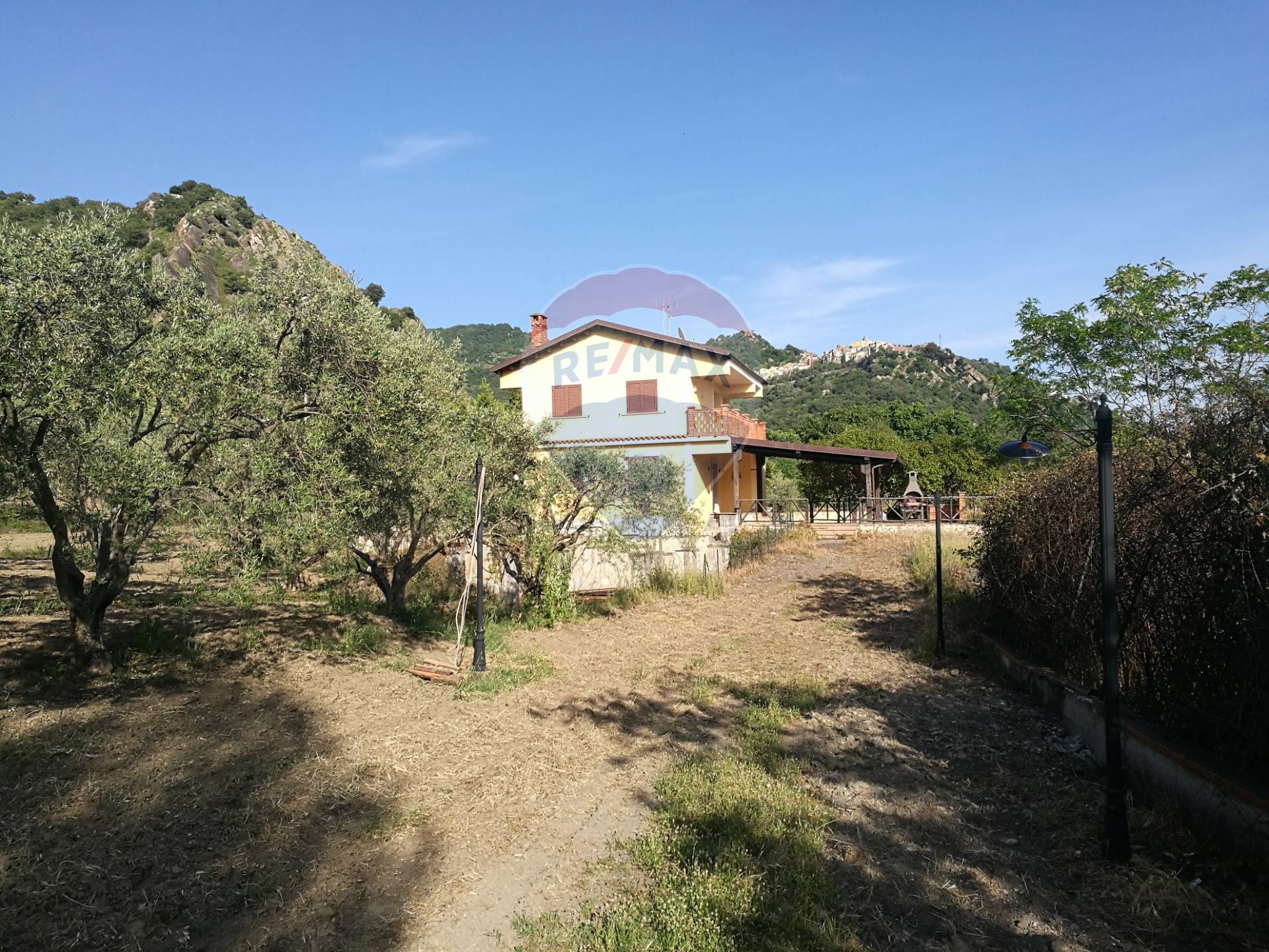 Villa FRANCAVILLA DI SICILIA vendita    RE/MAX Crea Casa