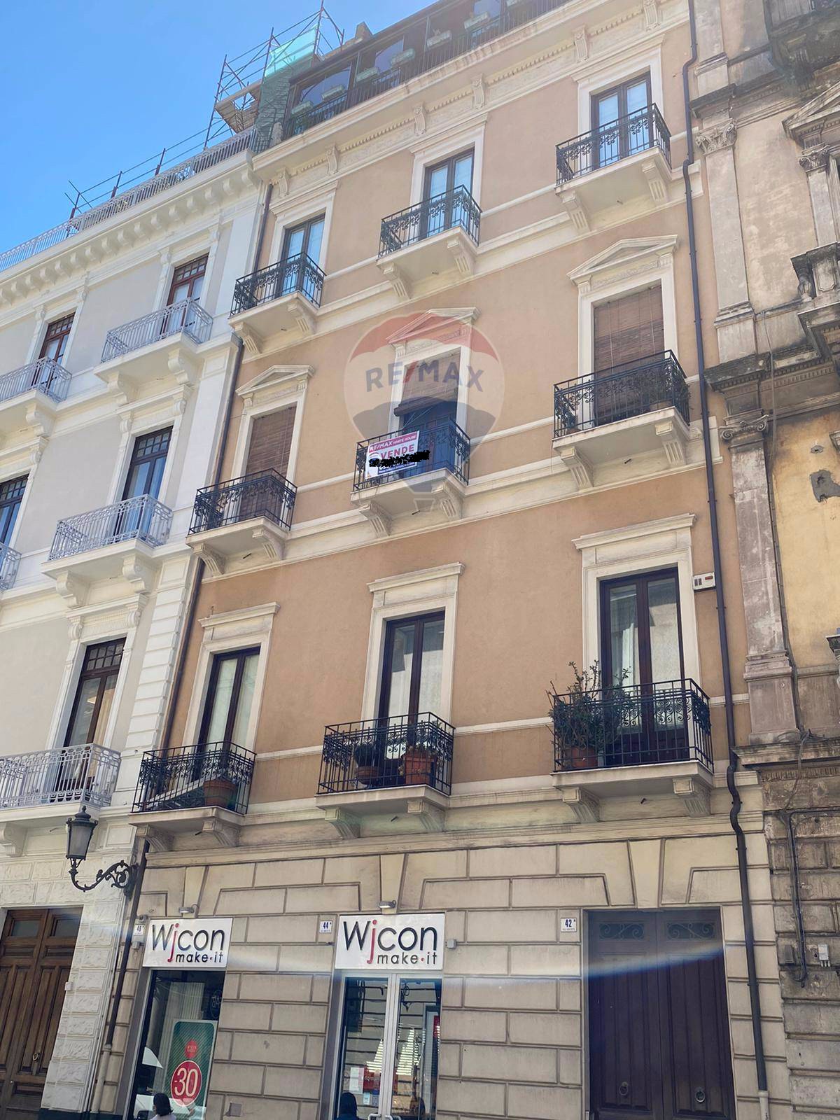  catania vendita quart: centro storico re-max-white-house