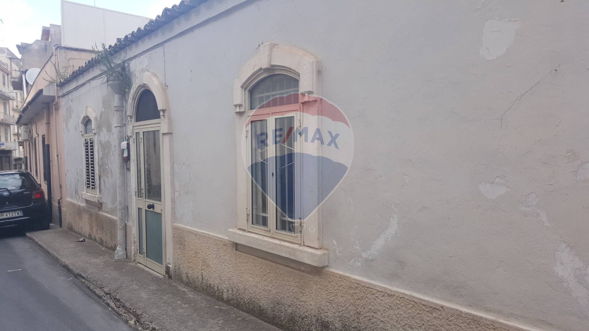 modica vendita quart: centro storico re/max prima classe