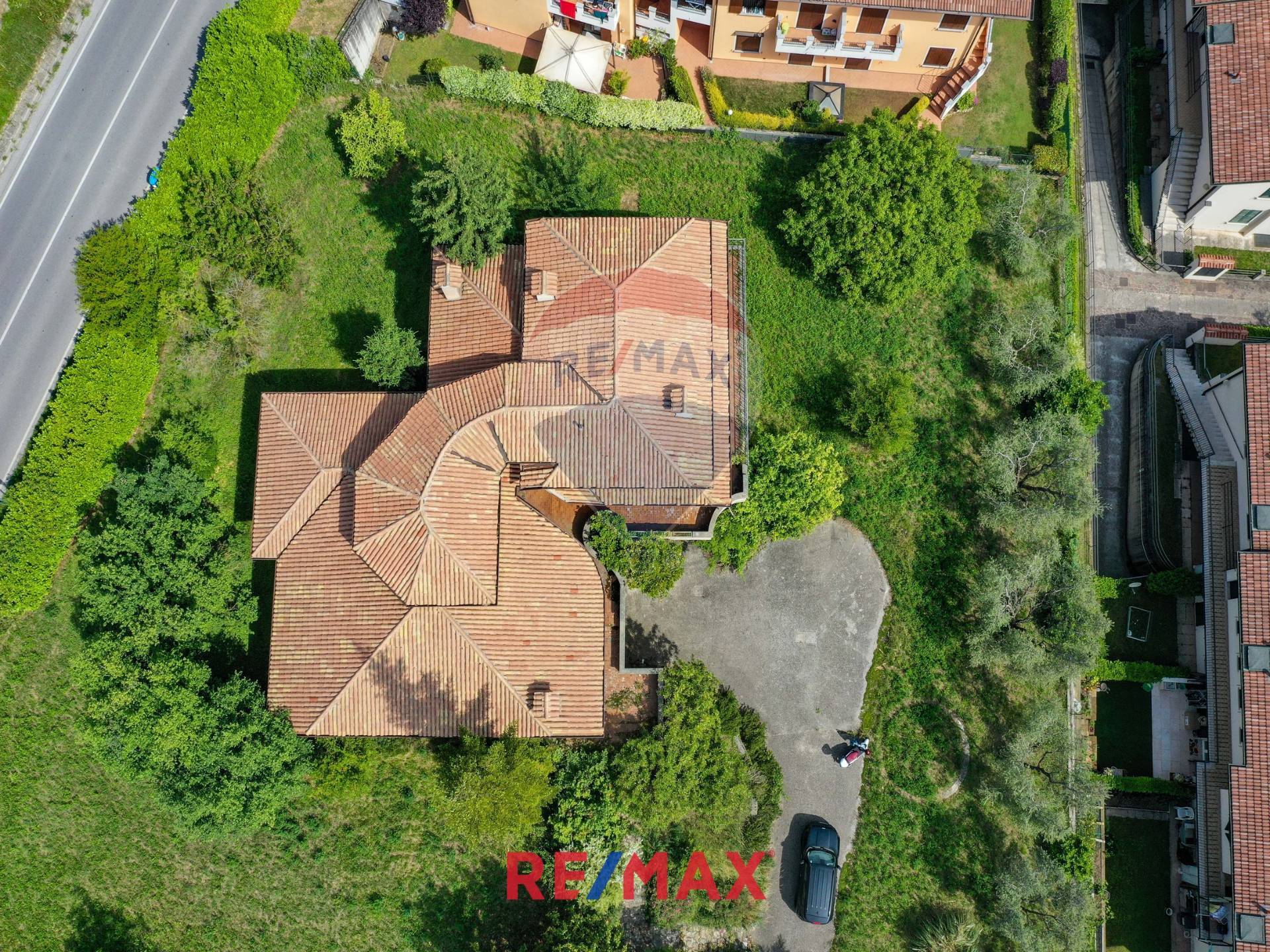 Villa POLPENAZZE DEL GARDA vendita    RE/MAX Edilfin