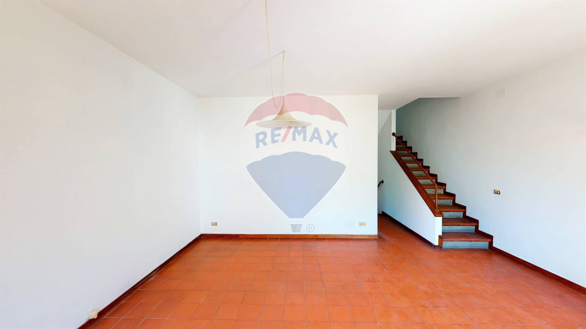 Villa PIETRASANTA vendita  Marina di Pietrasanta  RE/MAX Quality House