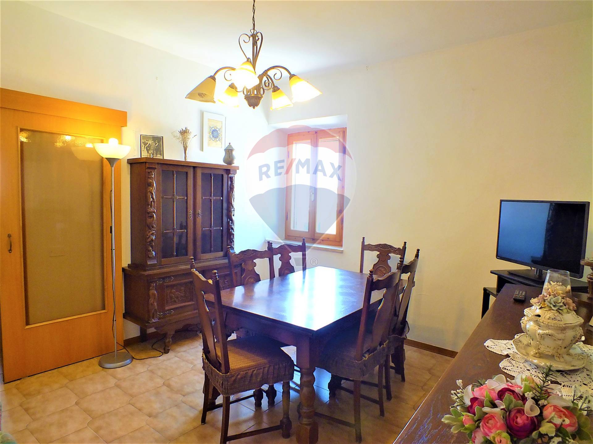 Appartamento RIPARBELLA vendita    RE/MAX Premiere