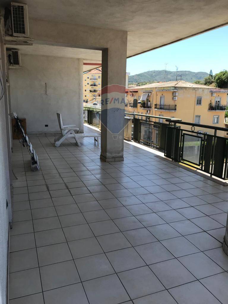  italia vendita quart: corigliano calabro centro re/max team