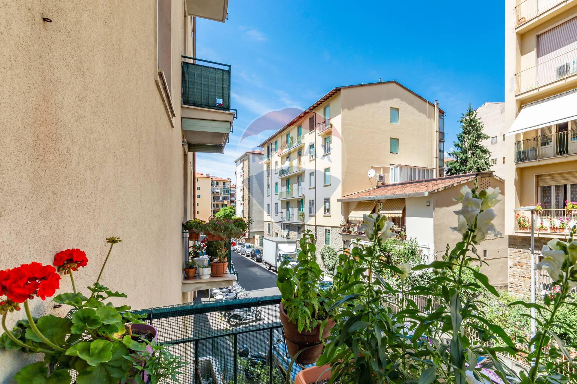 Appartamento FIRENZE vendita  Coverciano  RE/MAX Medicea 2