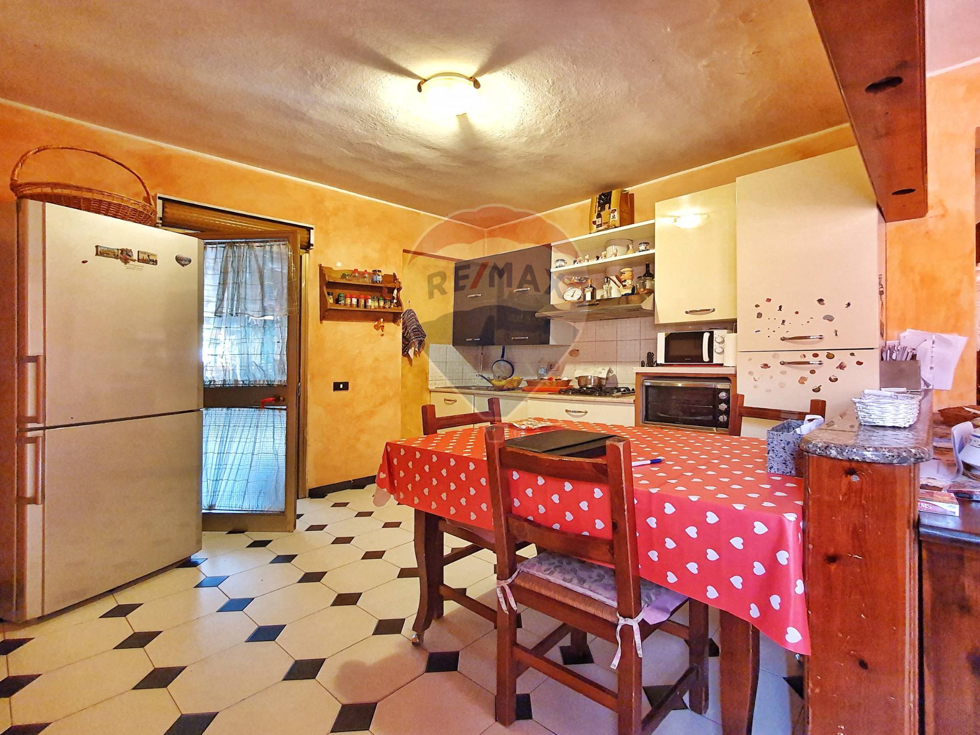  capoterra vendita quart: zona liori re/max incontro