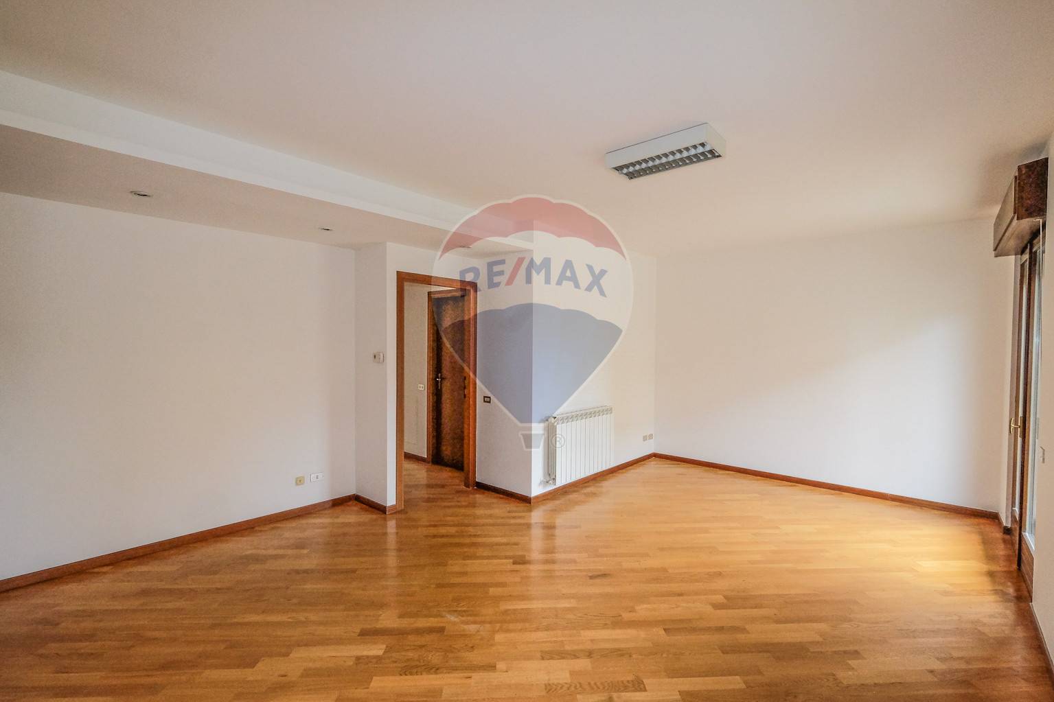 Appartamento PONTIDA vendita    RE/MAX Expo