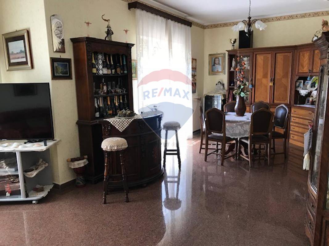 Appartamento LAMEZIA TERME vendita    RE/MAX Team