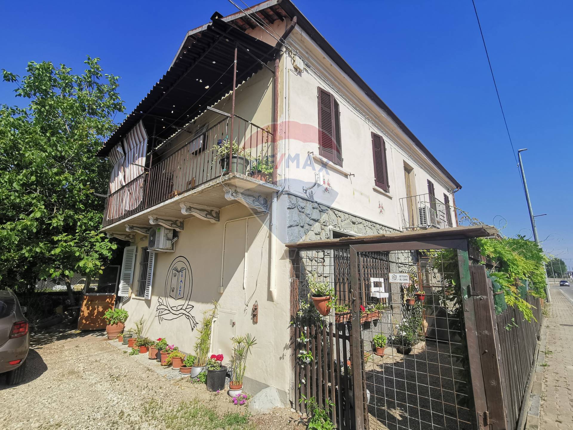 Villa Bifamiliare ASTI vendita  Trincere  RE/MAX Unit