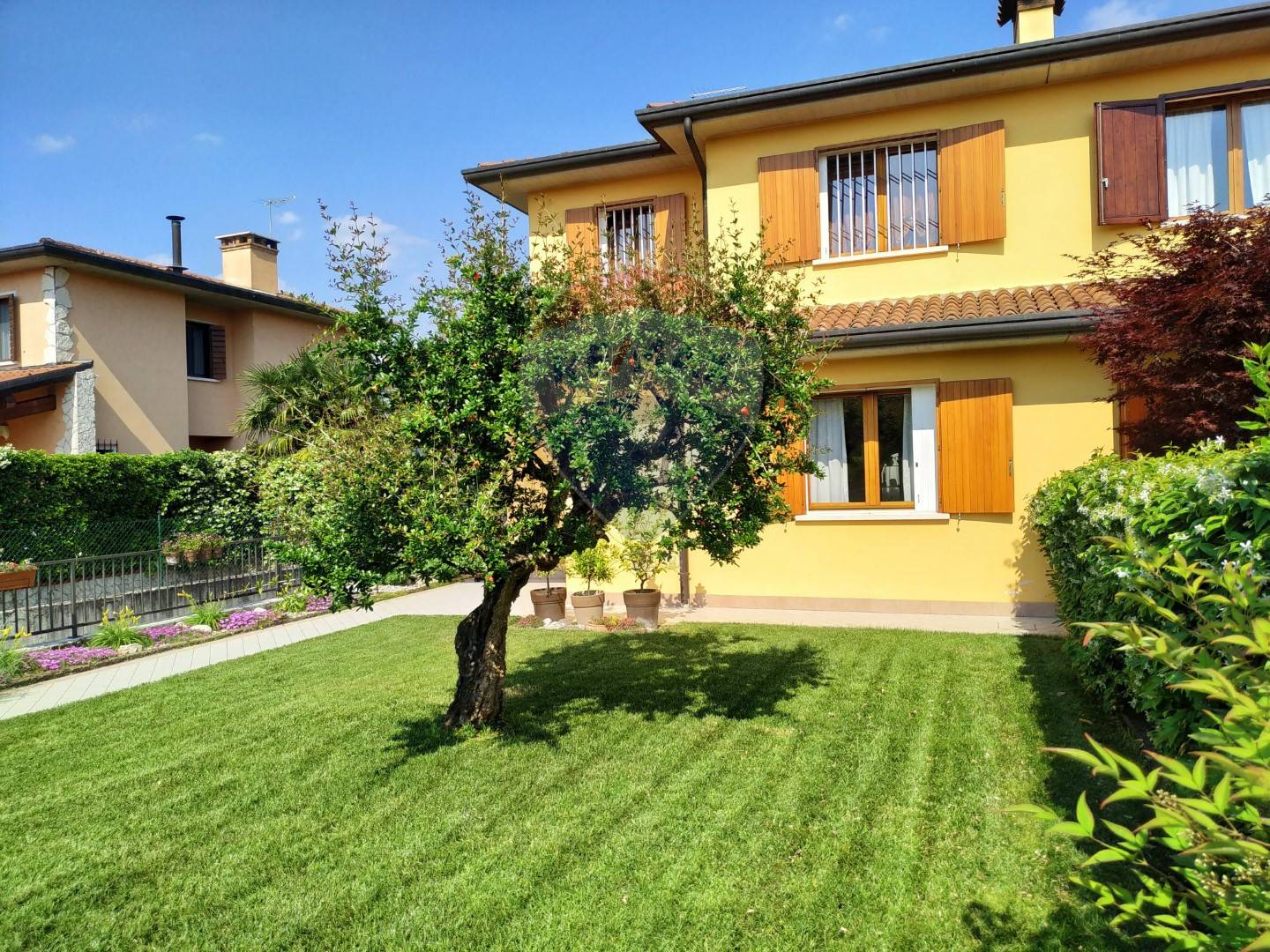 Villa MONTECCHIO PRECALCINO vendita    RE/MAX Target