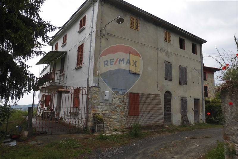  pellegrino parmense vendita quart:  re/max alfa