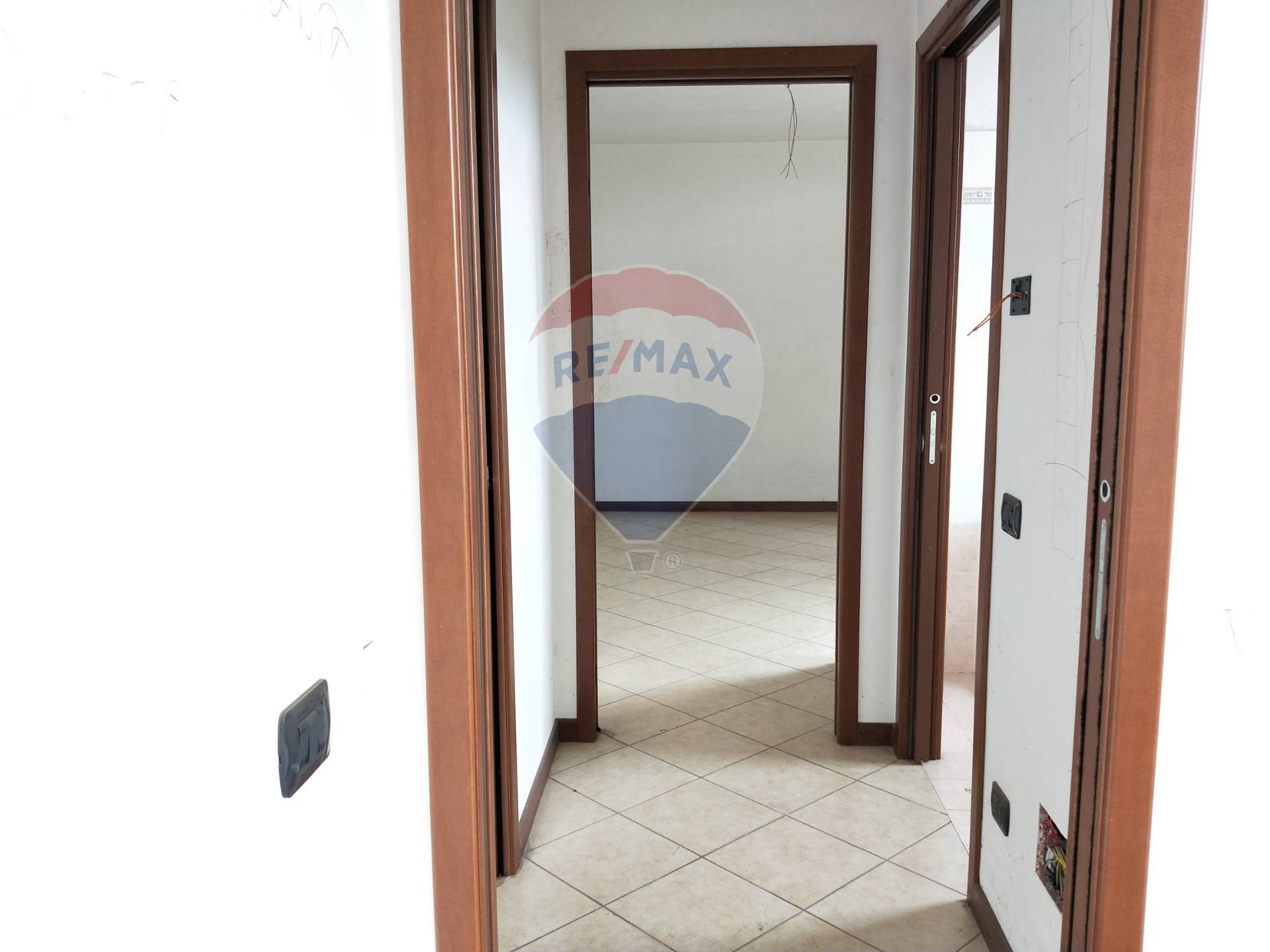 Appartamento OSSONA vendita    RE/MAX Nobile