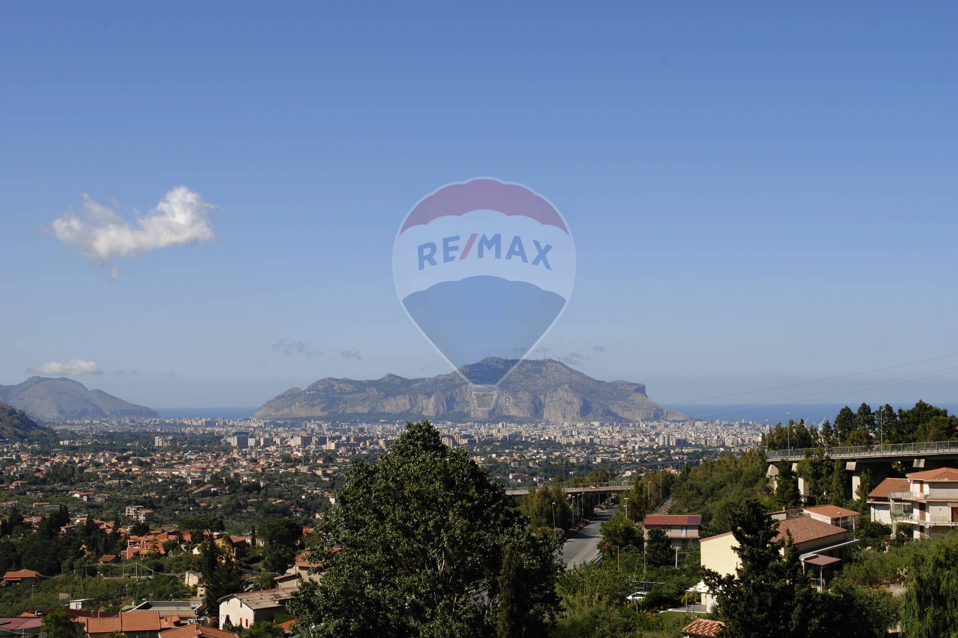 Appartamento ALTOFONTE vendita    RE/MAX Hunters