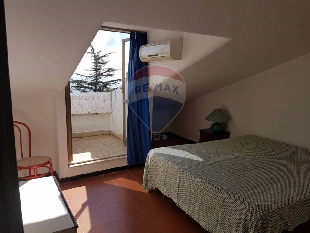 Appartamento ACI CASTELLO vendita    RE/MAX Tecnica