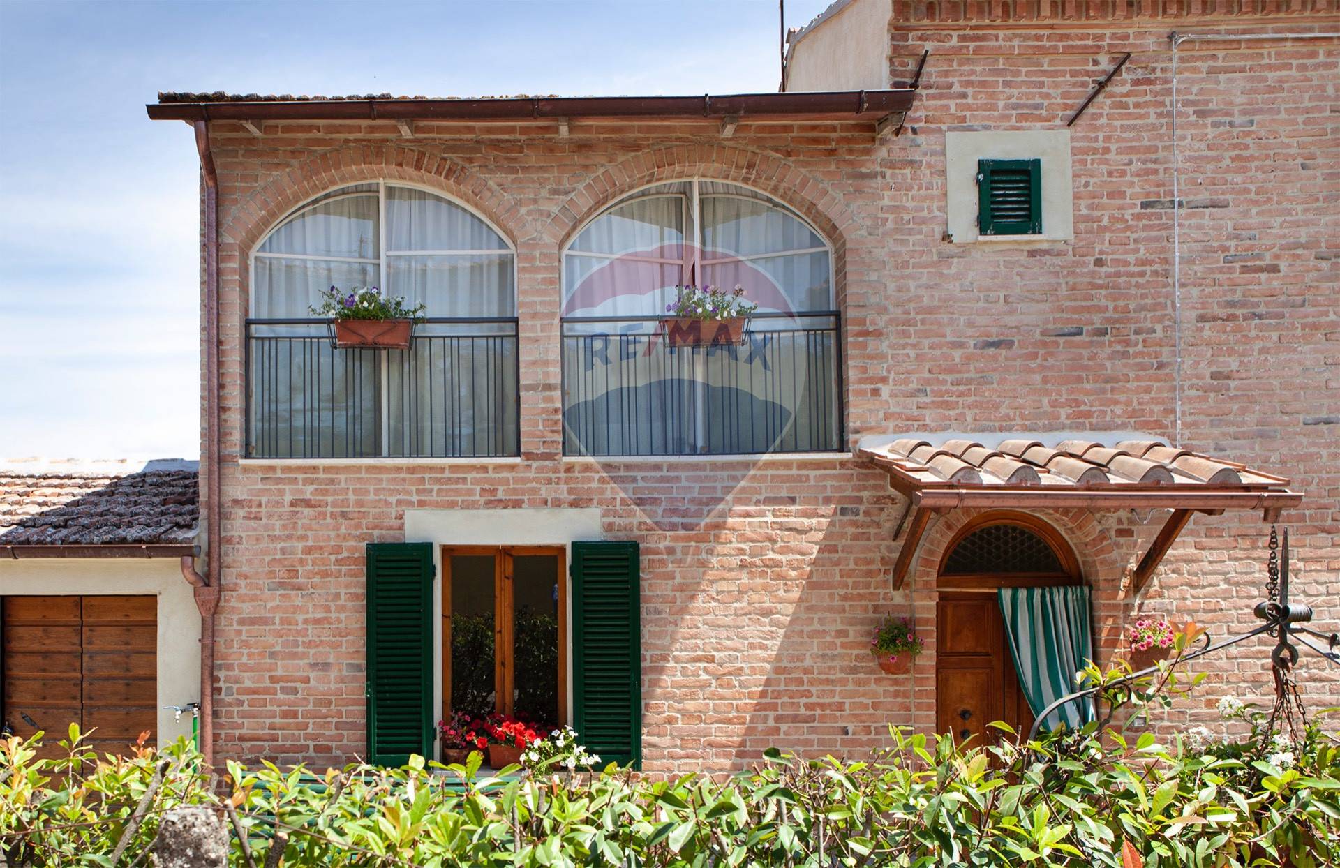 Villa Unifamiliare - Indipendente MONTEPULCIANO vendita  Abbadia  RE/MAX Silver 3