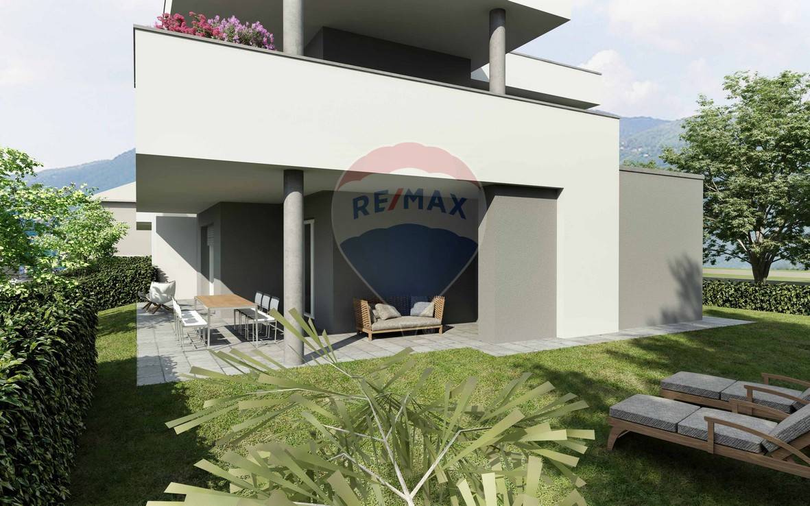  lomazzo vendita quart:  re-max-essenza