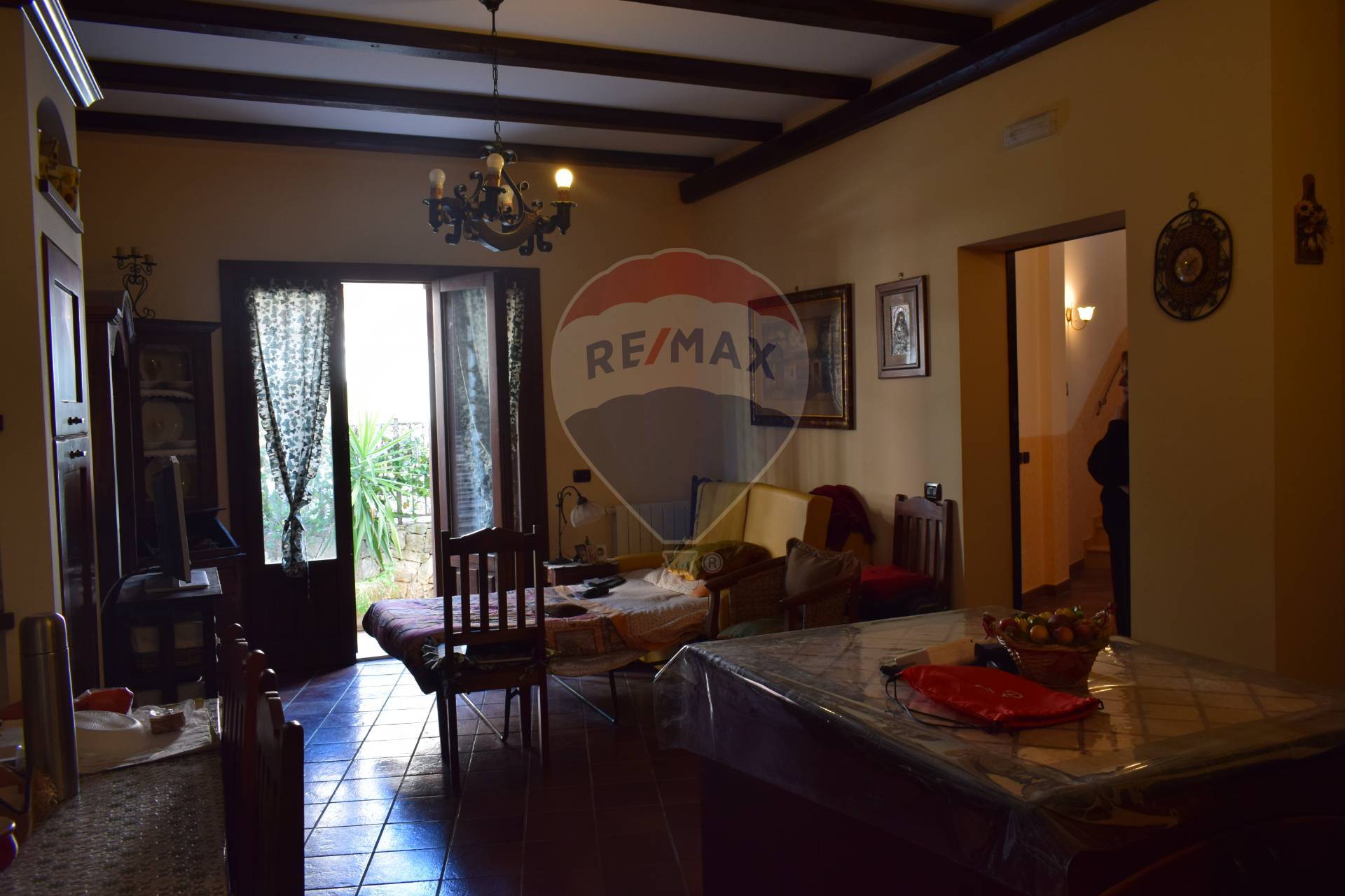 Villa SIRACUSA vendita    RE/MAX White House