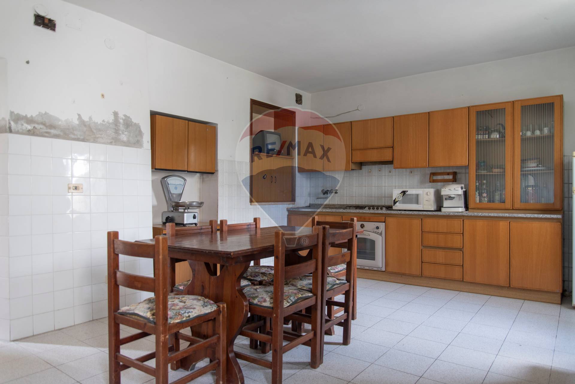 Villa Unifamiliare - Indipendente APPIGNANO vendita    RE/MAX Master Class