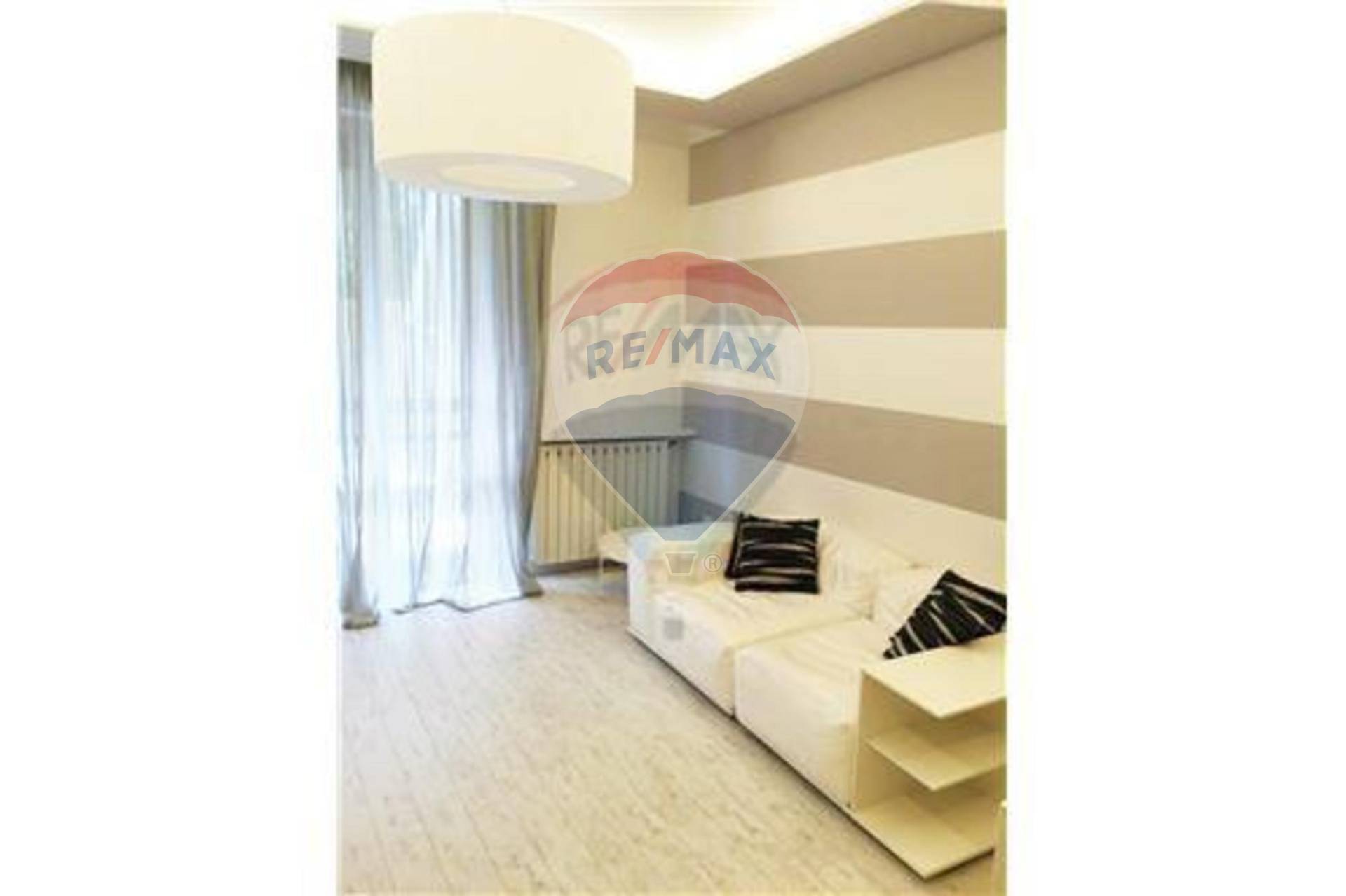  viareggio affitto quart: centro mare re-max-quality-house