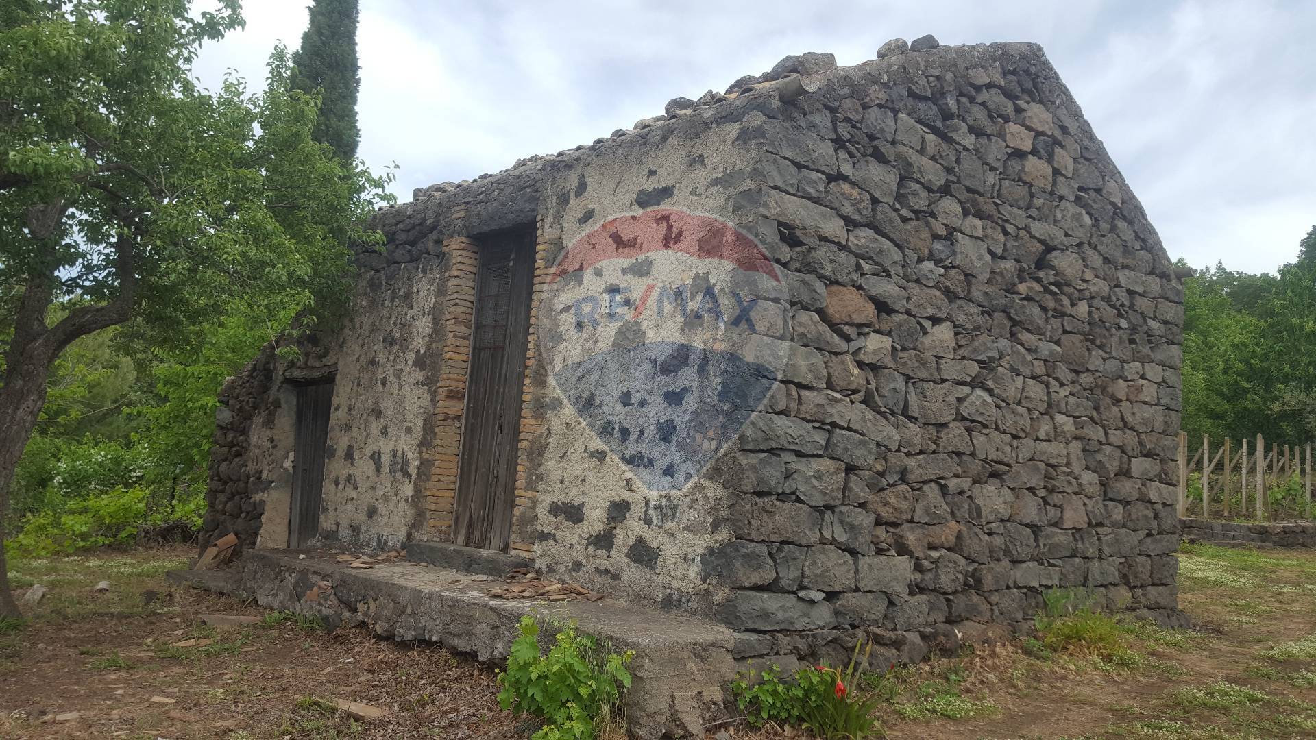 Rustico - Cascina SANTA MARIA DI LICODIA vendita    RE/MAX CasAffare