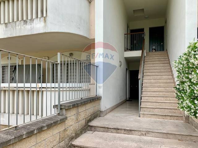 Appartamento ROMA vendita  Romanina  RE/MAX Neopolis