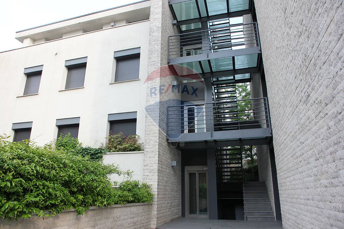 Appartamento FINO MORNASCO vendita    RE/MAX Essenza