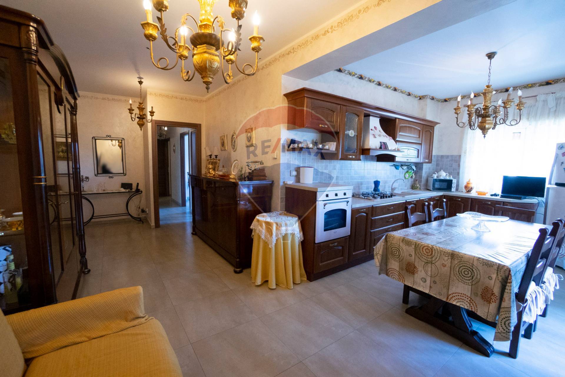 Appartamento CATANIA vendita  San Giorgio  RE/MAX Domus Nova