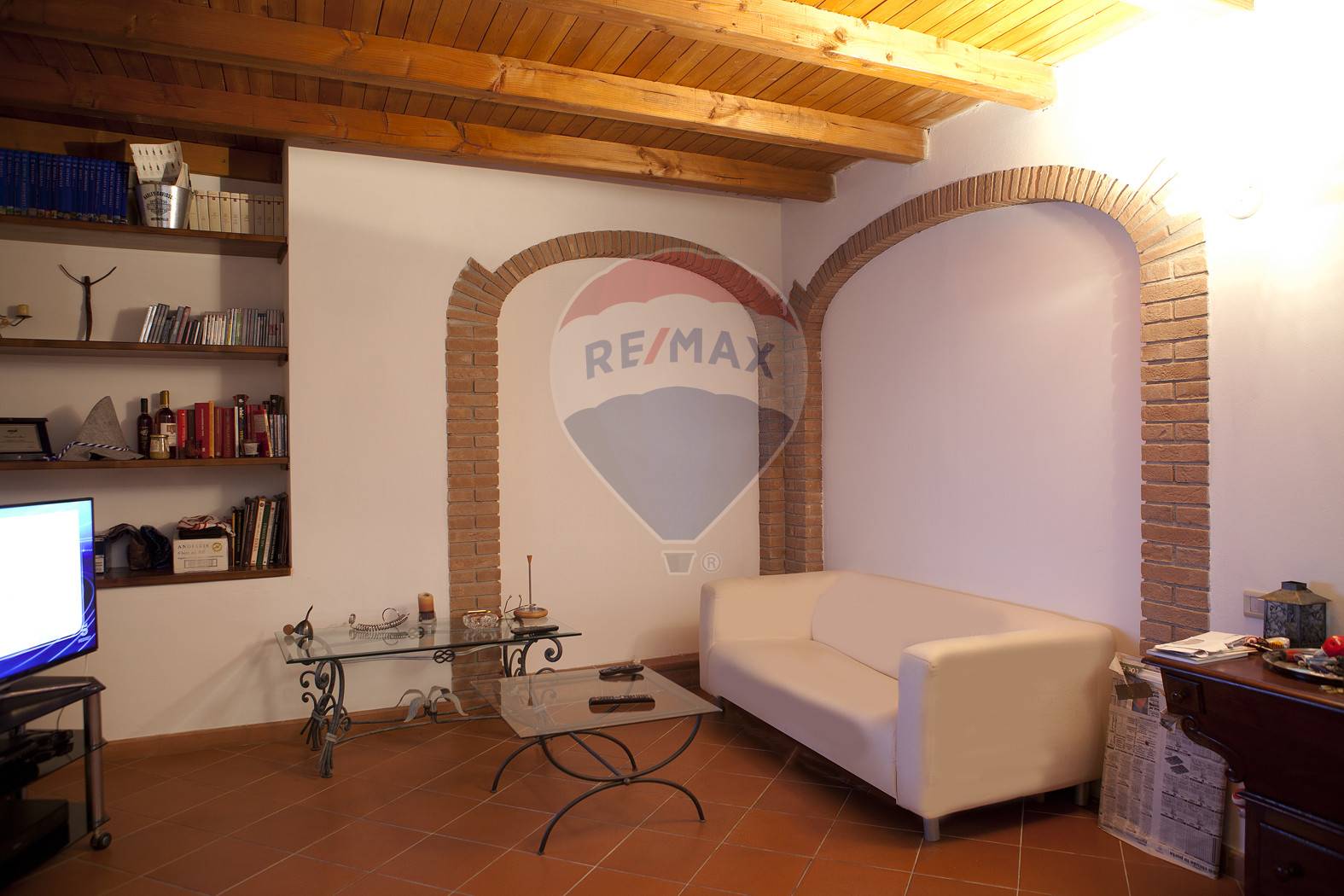 Appartamento CARMIGNANO vendita    RE/MAX Ideale