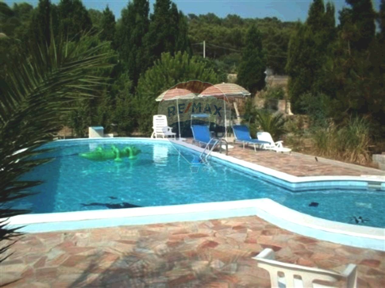 Villa ITALIA vendita    RE/MAX Incontro