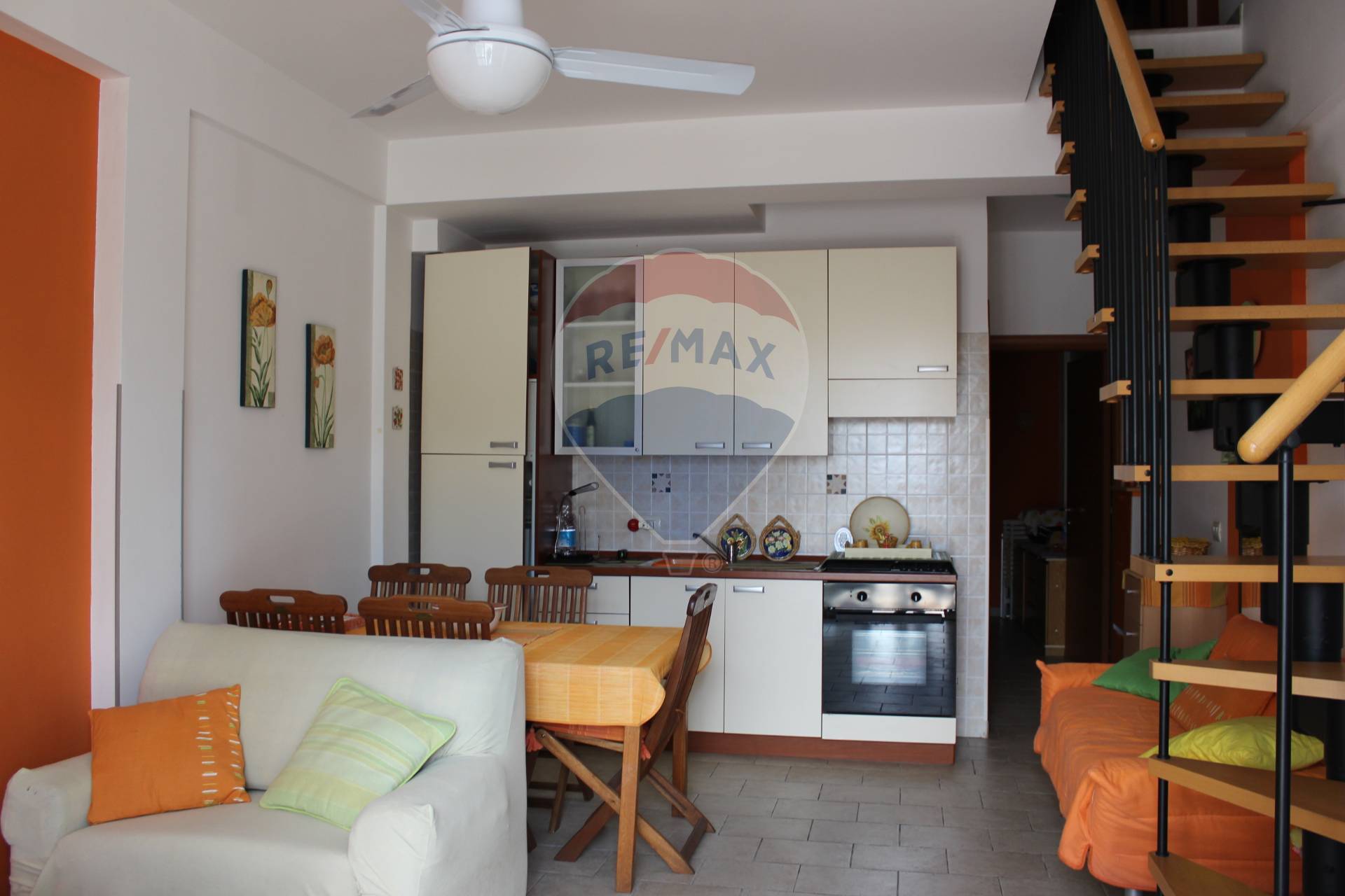  santa-croce-camerina vendita quart: casuzze re-max-prima-classe