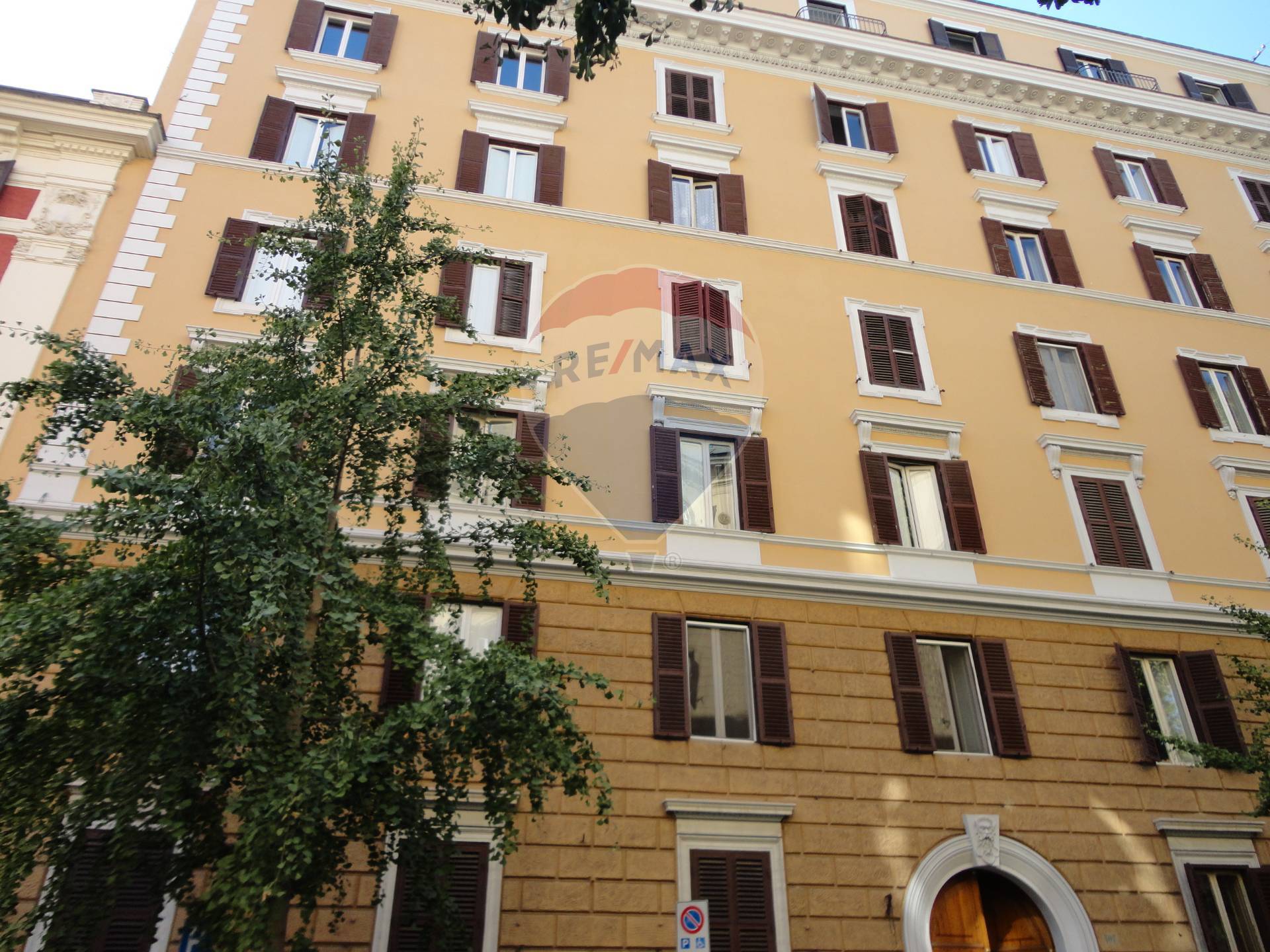  roma affitto quart: prati re/max just