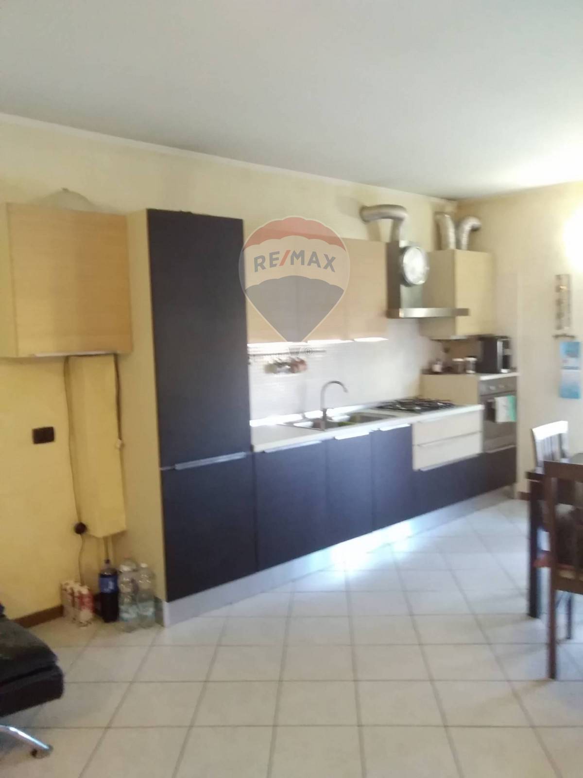 Appartamento CERTOSA DI PAVIA vendita  Torriano  RE/MAX Nobile