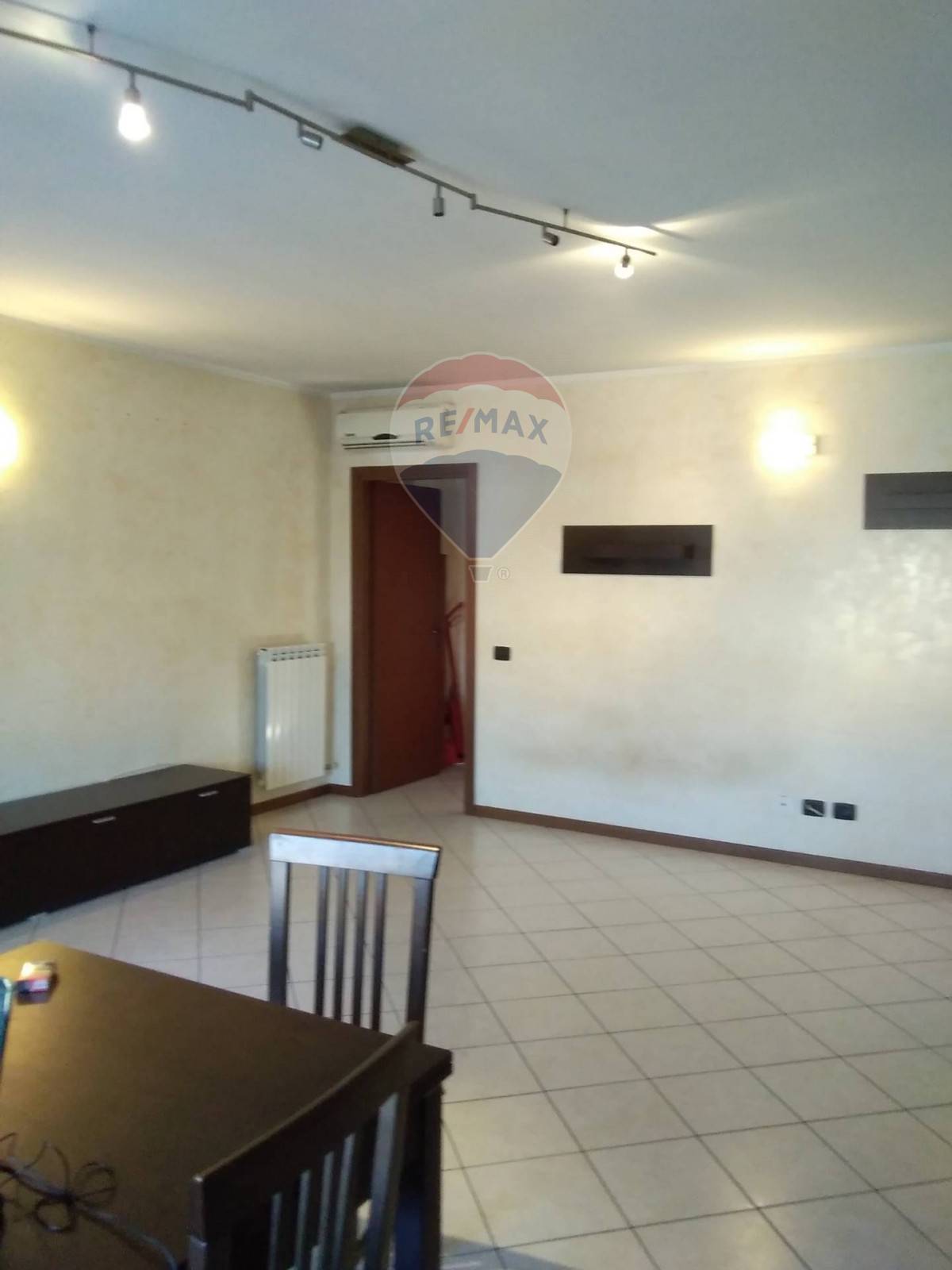 Appartamento CERTOSA DI PAVIA vendita  Torriano  RE/MAX Nobile