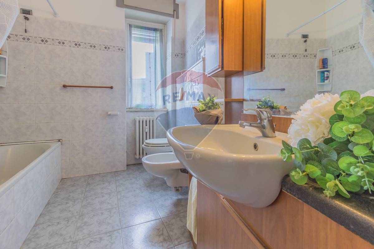 Appartamento CANTÙ vendita    RE/MAX Elite