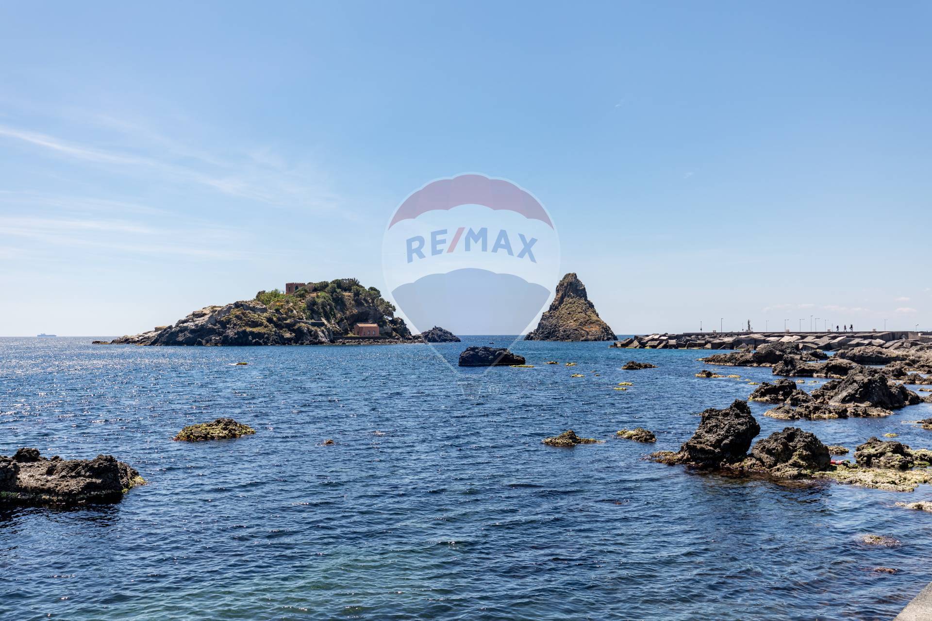  aci castello vendita quart: acitrezza re/max domus nova