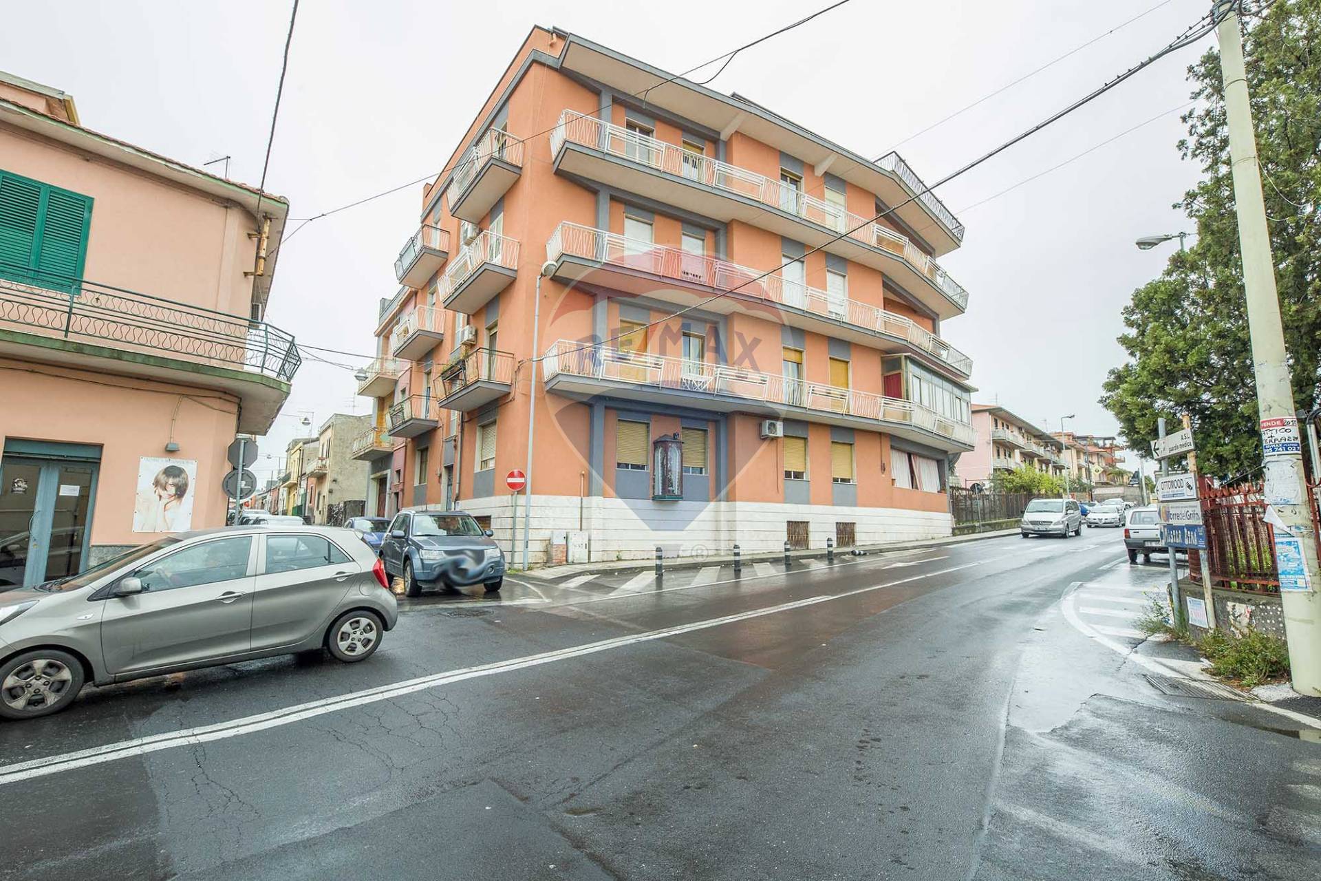  gravina-di-catania vendita quart:  re-max-city-home