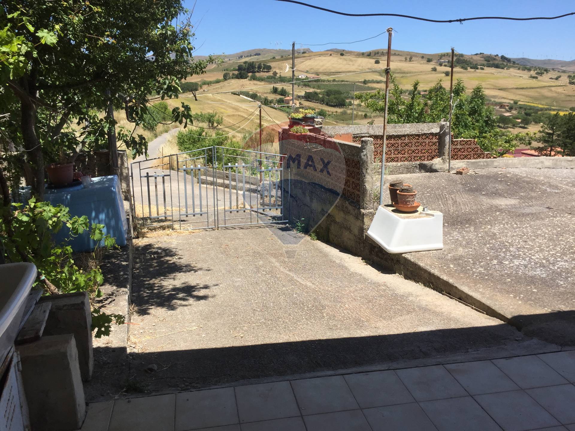 Villa Unifamiliare - Indipendente GANGI vendita    RE/MAX Hunters