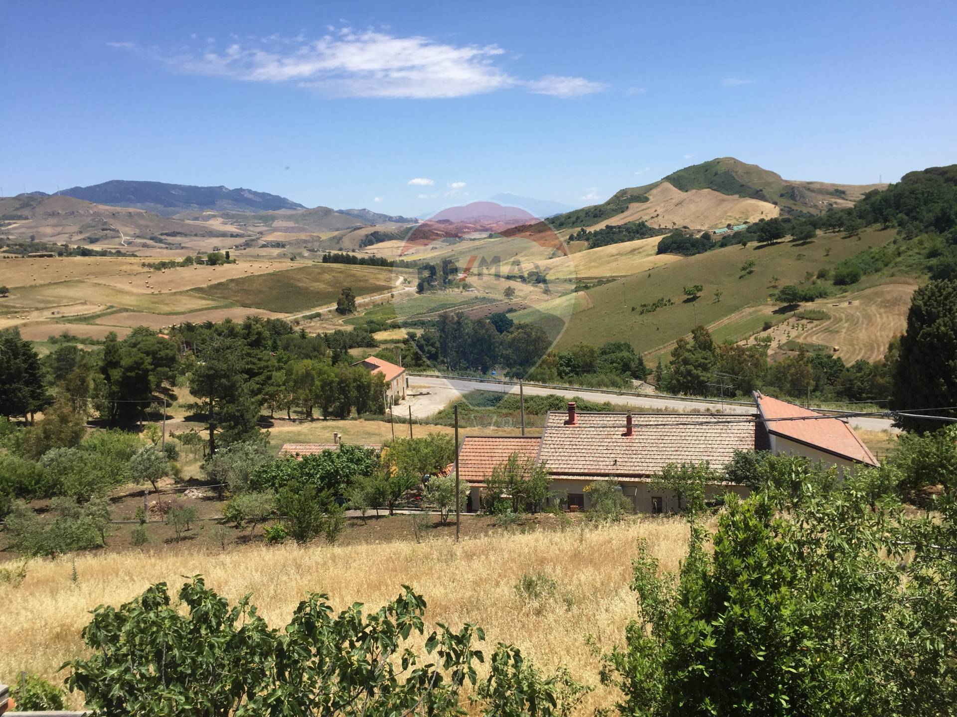 Villa Unifamiliare - Indipendente GANGI vendita    RE/MAX Hunters