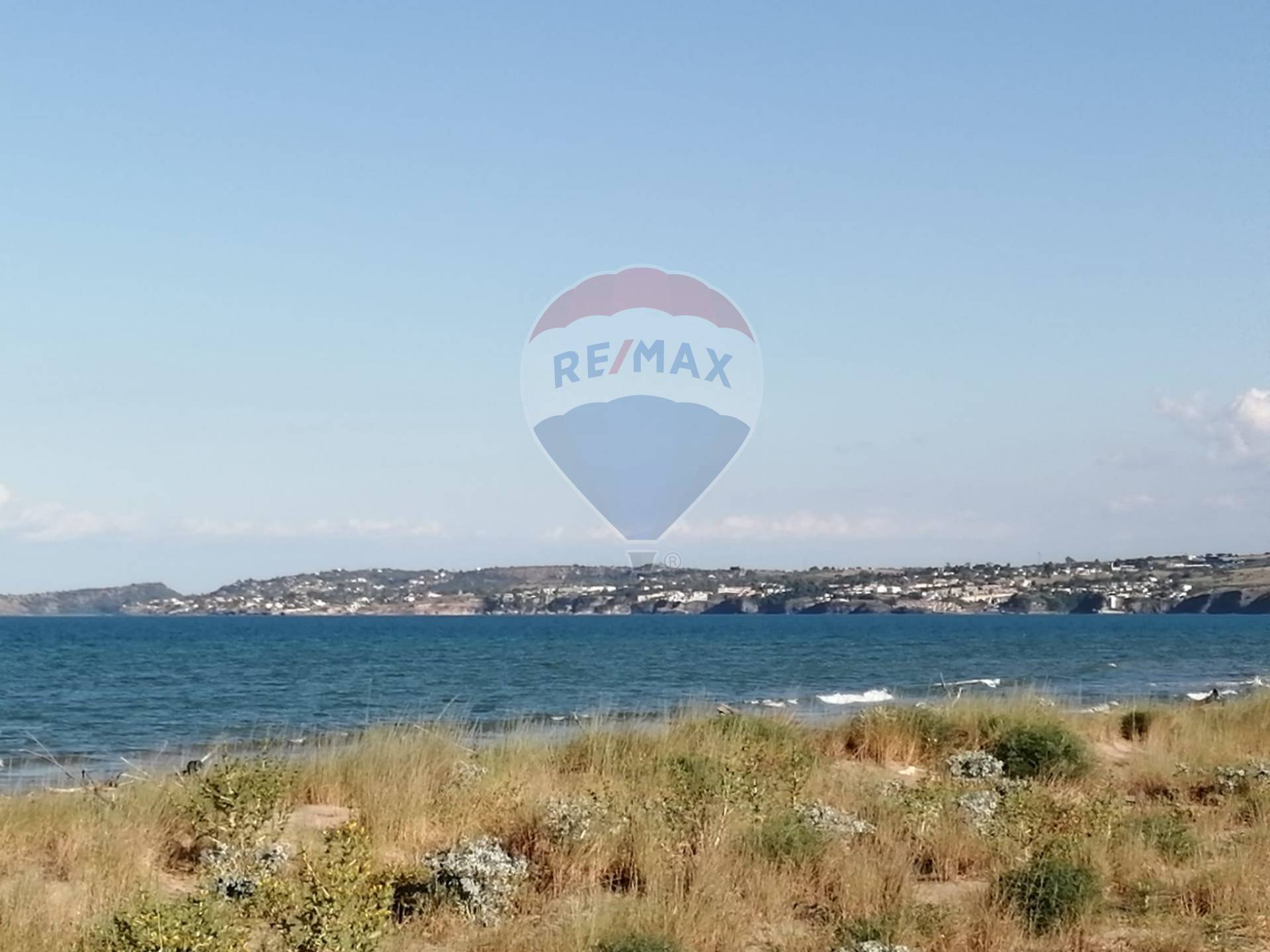  carlentini vendita quart:  re/max white house