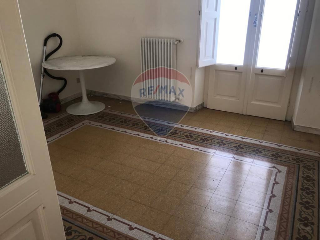 Appartamento BARI affitto  Murat  RE/MAX Acquachiara